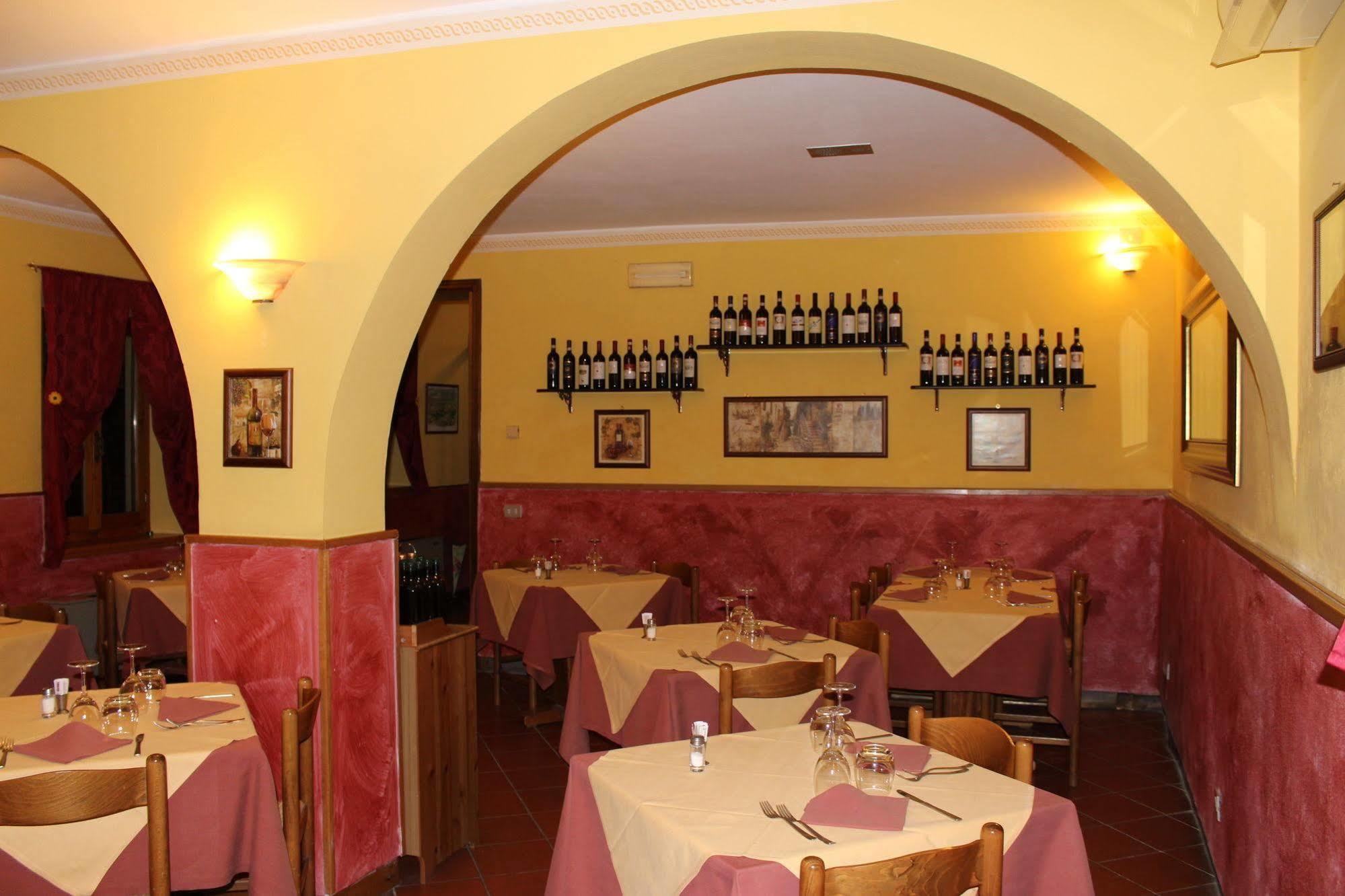 Albergo La Pieve Castelfiorentino Exteriér fotografie